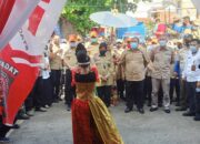 Mensos Risma Sambangi Pangandaran Disambut Tarian Tradisional