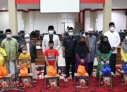 Anggota dan Sekretariat DPRD Pangandaran Patungan Santuni Anak Yatim