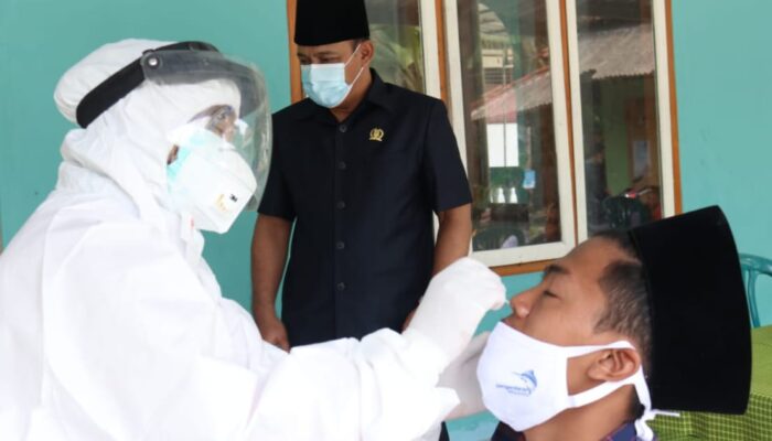 Calon Santri Ponpes Lirboyo Difasilitasi Tes Swab Antigen oleh Pemda dan DPRD Pangandaran