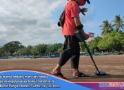 Saat PPKM, Berburu Emas Rongsokan Gunakan Metal Detektor Di Pantai Pangandaran