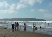 Bupati Jeje Wiradinata,Turun Langsung Ke Lapangan Awasi Prokes Di Pantai Pangandaran