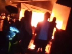 Rumah Warga Parigi Ludes Terbakar, Lansia Nyaris Terlalap Api