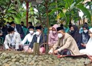 Ziarah Ke Makam Tokoh Pemekaran Presidium Pangandaran,Bupati : Kita Jasmerah