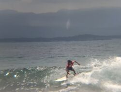 Atlet Internasional Asal Pangandaran Ikuti Batu Karas Surf League Seri 3