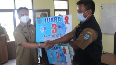 Vaksinasi Covid-19 Sukses, PPL dan PPS Di Kalipucang Dapat Hadiah Total 10 Juta