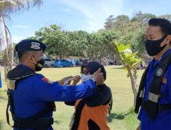 Pengunjung Pantai Madasari Merasa Nyaman, Selalu Diberikan Himbauan Prokes Oleh Petugas