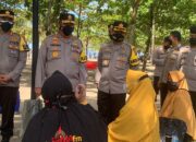 Kapolda Jabar Irjen Pol. Drs. Suntana, M.Si., Berikan Himbauan Prokes Di Pantai Pangandaran