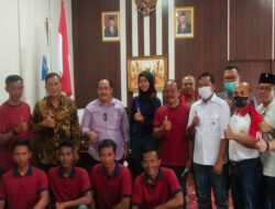 Atlet Terjun Payung Bersilaturahmi Dengan Bupati Jeje Wiradinata Setelah Lolos BK Porprov XIV Jabar