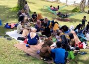Sambut Ramadan 2022, Warga Munggahan Di Bukit Pantai Batu Hiu