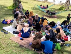 Sambut Ramadan 2022, Warga Munggahan Di Bukit Pantai Batu Hiu