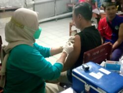 Fatwa MUI, Vaksinasi Covid-19 Pada Bulan Ramadhan Tidak Batalkan Puasa