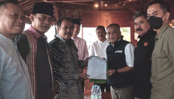 Bupati Pangandaran Terima SK Gubernur Tentang Penunjukan Daerah Sebagai Penyelenggara Porprov XIV Jabar 2022