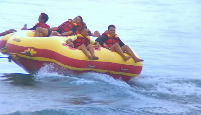 Water Sport Pangandaran Jadi Wahana Favorit Bagi Wisatawan Saat Liburan Kenaikan Isa Almasih