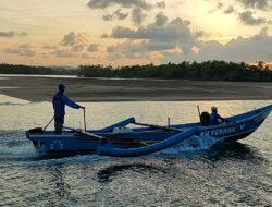 Muara Sungai Bojong Salawe Pangandaran Dangkal, Nelayan Berharap Secepatnya Di Normalisasi