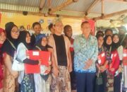 Siswa SMK Bakti Karya Parigi Angkatan 4 Teteskan Air Mata Saat Gelar Pamit