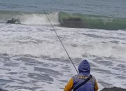 Waspada Gelombang Tinggi Hingga 6 Meter Di Perairan Samudra Hindia Selatan Jawa Barat