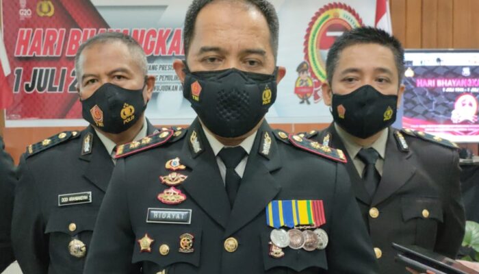Kapolres Pangandaran Menyayangkan Anak SD dan SMP Ke Sekolah Pakai Sepeda Motor