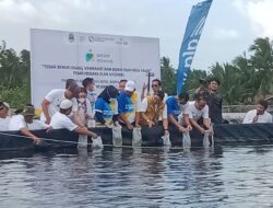 Wagub Jabar Berikan Motivasi Tanam Udang Vaname Ke Masyarakat Pangandaran