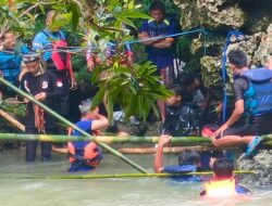 Pencarian Rohman Hari Ke 5 Nihil,Tercium Bau Menyengat Dari Lubang Batu