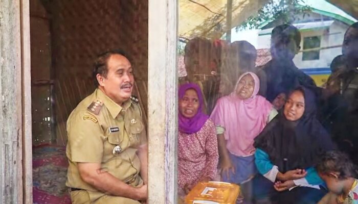 Bupati Jeje Wiradinata Akan Renovasi Rumah Korban Tenggelam Sungai Cisereh