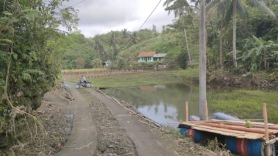 Banjir Surut Di Blok Cikubang, Mushola Masih Terendam Di Blok Cioe Desa Bunisari