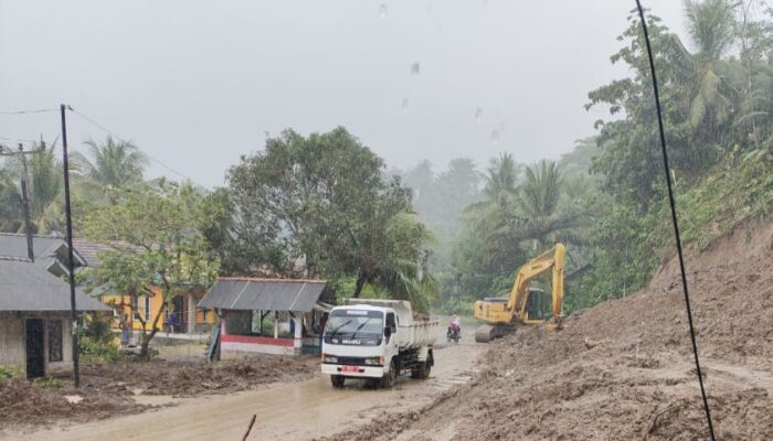 BBWS Citanduy Cepat Tanggap Tangani Banjir Longsor Di Pangandaran
