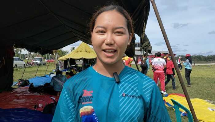 Brigita Diva Amalia Yuliantoro Siswi Penerjun Payung Kelas Dunia Naila Novaranti,Perdana Di Porprov Jabar 2022
