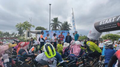 Ketum KONI Pangandaran Membuka Fun Bike Festival Pangandaran 2022