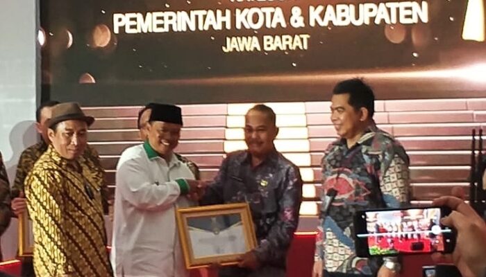 Kabupaten Pangandaran Raih Predikat Informatif KIP 2022