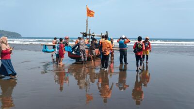 Pencarian Hari Ke 3 Wisatawan Asal Ciamis Yang Tenggelam Masih Nihil, Dilanjutkan Besok