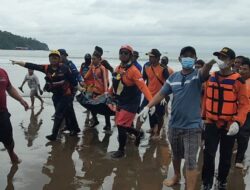Tim SAR Gabungan Menemukan Jasad Rifki Korban Terseret Arus PantaibPangandaran