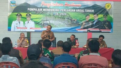 Bupati Pangandaran Serahkan Bantuan 35 Unit Pompa Air Dari Kementrian Pertanian Kepada Kelompok Tani Di 8 Kecamatan