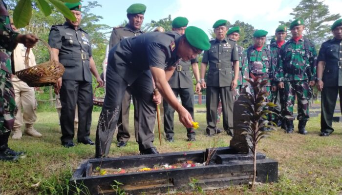 Sambut HUT Ke 78 Kodam III/Siliwangi, Kodim 0625 Pangandaran Menggelar Ziarah Ke Makam Pahlawan dan Doa Bersama