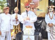 Tradisi Budaya Ruat Jagat Sila Saamparan Pantai Batu Hiu, Dihadiri Bupati Pangandaran