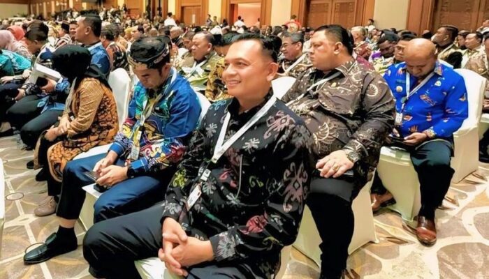 Sekda Pangandaran Hadiri Penyampaian LHP BPK RI Kepada Presiden Jokowi