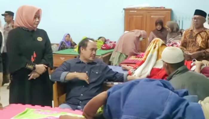 Diduga Keracunan Makanan Saat Sedang Melaksanakan MPLS, 66 Siswa Dirawat