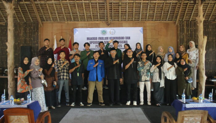 SEMA STITNU Al Farabi Pangandaran Adakan Malam Keakraban (MAKRAB) dan Upgrading Senat Mahasiswa Periode 2024-2025