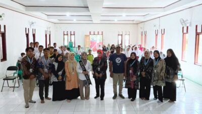 Berikan Pengalaman Membaca Yang Menyenangkan, KKN LITERA STITNU Al Farabi Ajarkan Read Aloud Kepada Siswa Sekolah Dasar di Desa Karangjaladri