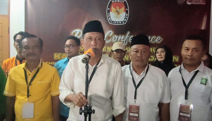 Paslon Hudang Daftar Calon Bupati dan Wakil Bupati Ke KPU Pangandaran