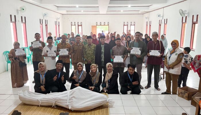 Harapkan Kaderisasi Pemulasara Jenazah, KKN STITNU Al-Farabi Bersinergi Bersama MUI Desa Karangjaladri Adakan Sosialisasi Pemulasaran Jenazah