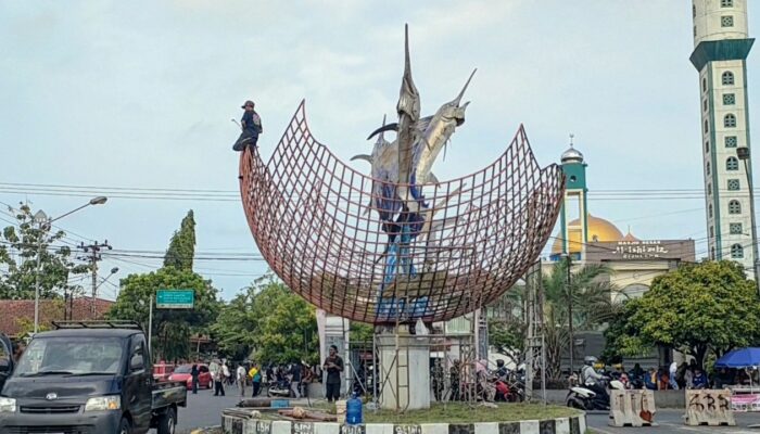 Tugu Ikan Marlin di Cijulang Akan Diganti Panser Saladin, Dukung Pariwisata Pangandaran