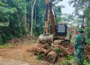 Kodim 0625 Pangandaran Kawal Ketat Kedatangan Ekskavator untuk TMMD ke-123