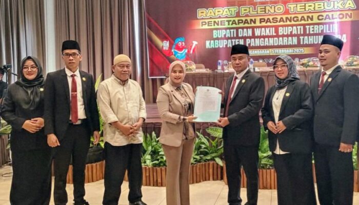 KPU Pangandaran Tetapkan Citra Pitriyami dan Ino Darsono sebagai Bupati dan Wakil Bupati Terpilih 2025-2030