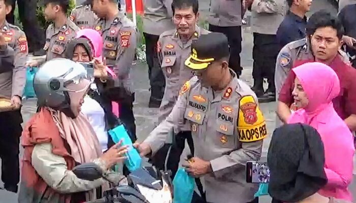 Polres Pangandaran Gelar Bakti Sosial Polri Presisi Sambut Ramadhan 1446 H