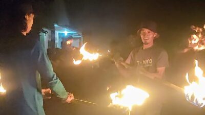 Tradisi Pawai Obor Sambut Idul Fitri 1446 H di Dusun Cipicung