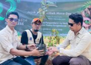 Kelompok Tani Cintabumi Junior Tanam 100 Pohon Durian Musang King untuk Lindungi Kawasan Konservasi