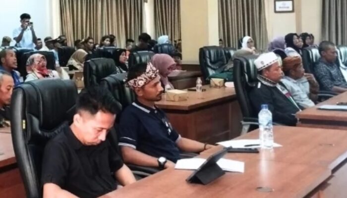 Warga FWWP Datangi DPRD Pangandaran, Sampaikan Aspirasi Terkait Penataan Pasar Wisata