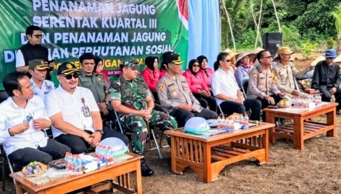DPRD Pangandaran Hadiri Penanaman Jagung Serentak Kuartal III