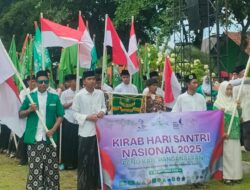 Lautan Santri Penuhi Lapang Merdeka Pangandaran, Semangat Hijau NU Warnai Peringatan Hari Santri Nasional 2025