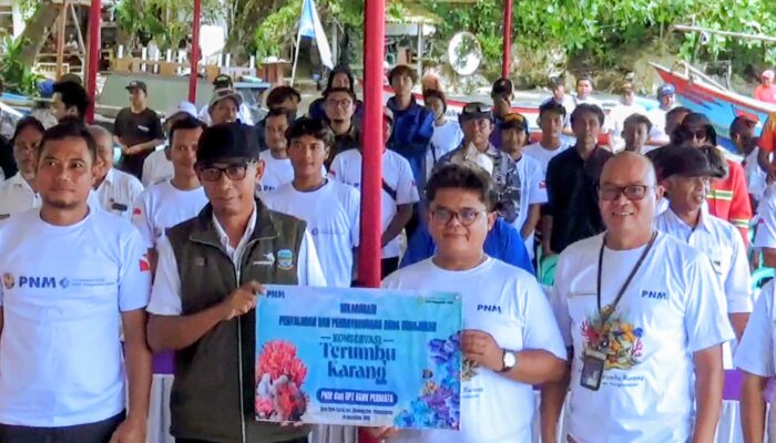 Komunitas Duck Dive Bersama Mitra, Gencarkan Penanaman 1.000 Bibit Terumbu Karang di Pantai Batukaras